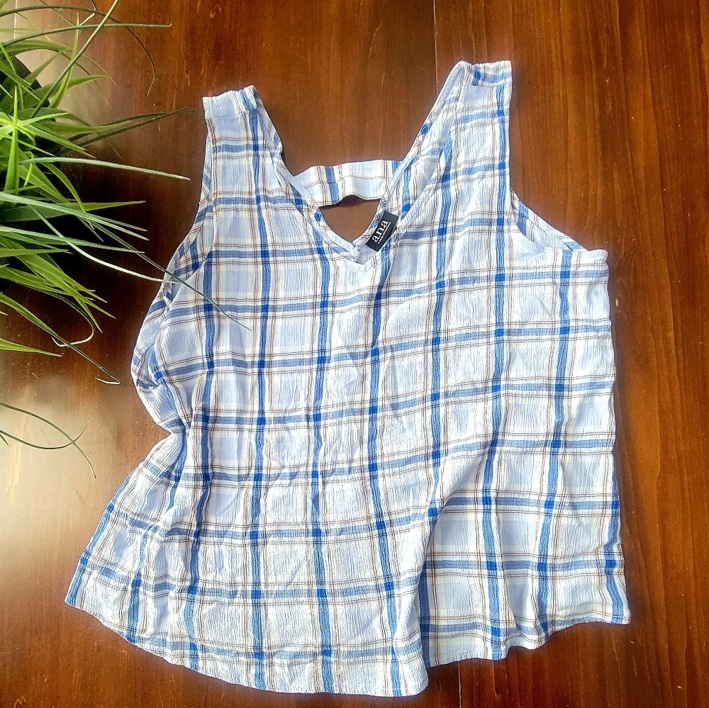|a.n.a| V Neck Sleeveless Blouse| - Picture 1 of 3